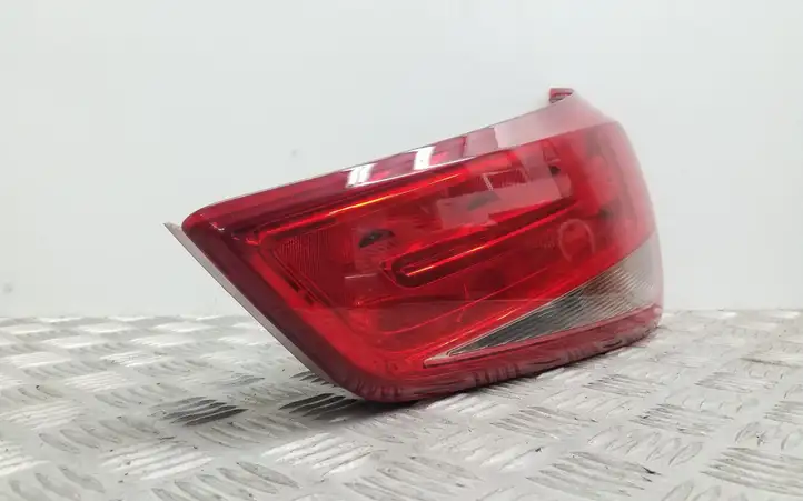 Audi A1 (2010 - 2014) 8X0945094 Задний фонарь в крышке багажника — фото 6