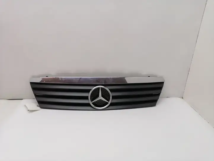 Mercedes-Benz A W168 (1997 - 2004) 1688801483 Передняя решетка — фото 1