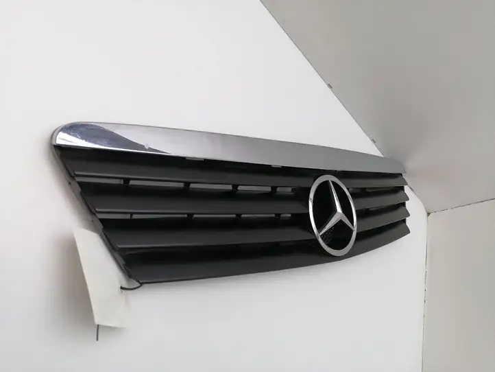 Mercedes-Benz A W168 (1997 - 2004) 1688801483 Передняя решетка — фото 8