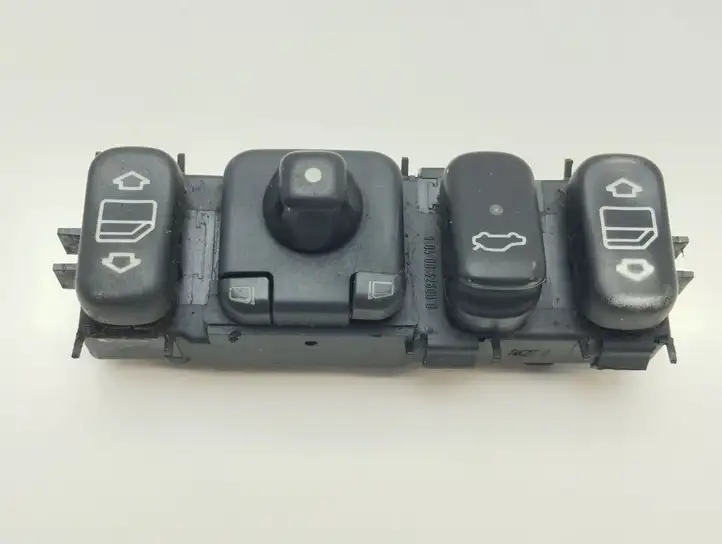 Mercedes-Benz CLK A208 (1997 - 2002) 2088200010 Блок кнопок стеклоподъемников — фото 6