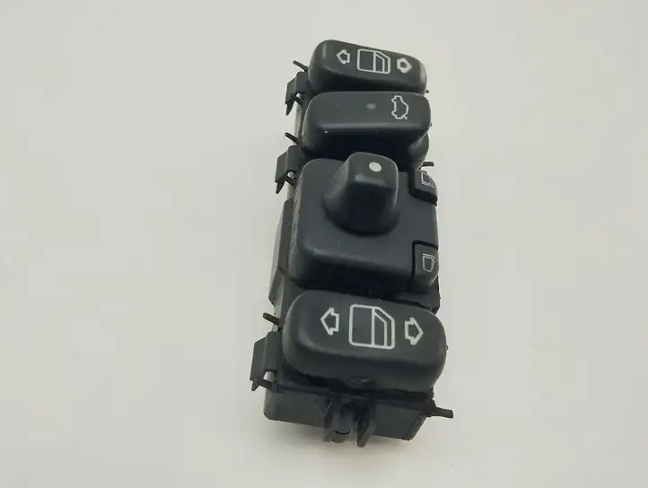 Mercedes-Benz CLK A208 (1997 - 2002) 2088200010 Блок кнопок стеклоподъемников — фото 8