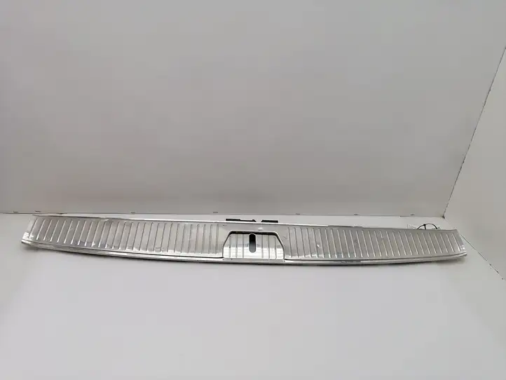 Mercedes-Benz E W211 (2002 - 2009) A2116900089 Отделка порога багажника — фото 1