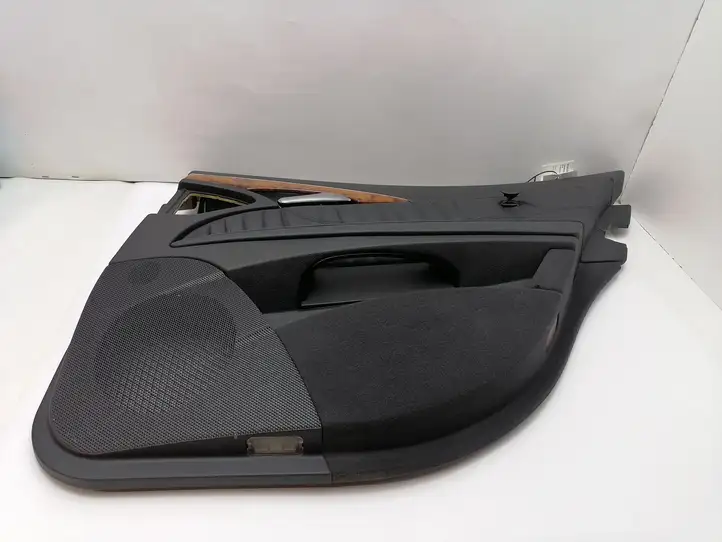Mercedes-Benz E W211 (2002 - 2009) A2117304262 Обшивка задней двери — фото 4