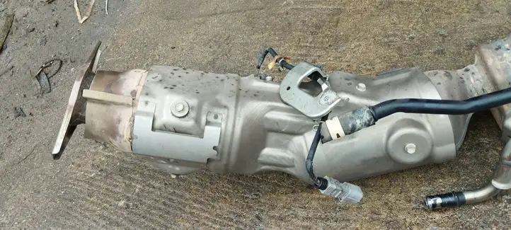 Toyota Prius (XW30) (2009 - 2015) Катализатор / DPF / FAP — фото 4