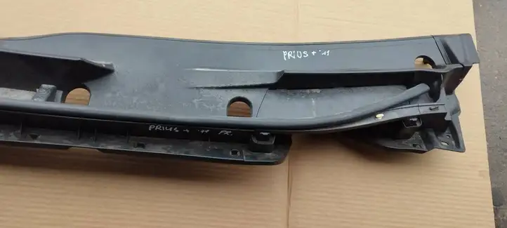 Toyota Prius (XW30) (2009 - 2015) 5575247050 Жабо стеклоочистителей — фото 7
