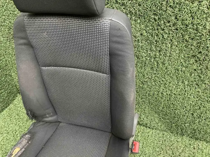 Mercedes-Benz Sprinter W906 (2006 - 2018) 9068600369 Переднее сиденье пассажира — фото 6