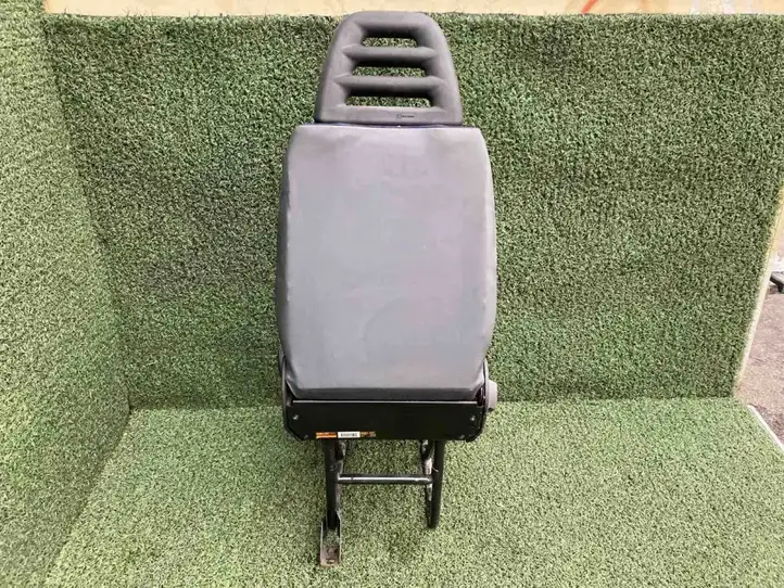 Iveco Daily Daily 3rd gen (2004 - 2010) 504101375 Переднее сиденье пассажира — фото 6