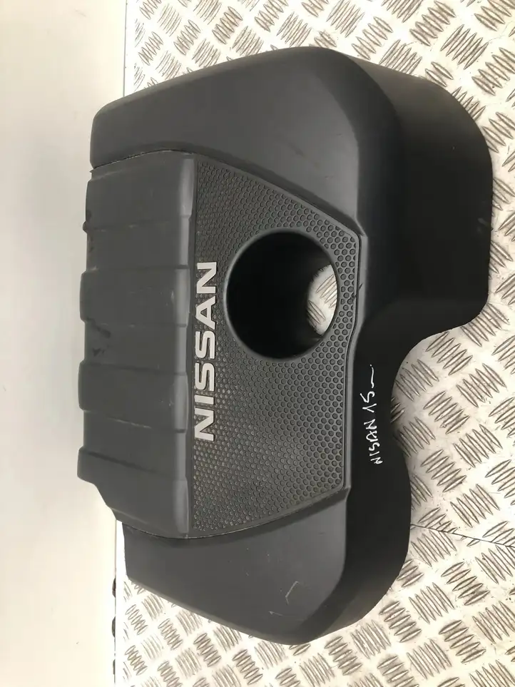 Nissan Qashqai (2013 - 2017) Накладка капота — фото 3