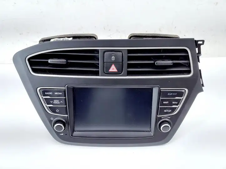 Hyundai i20 (GB IB) (2014 - 2018) 96560C8BC1RDR Магнитола / мультимедийная система — фото 1