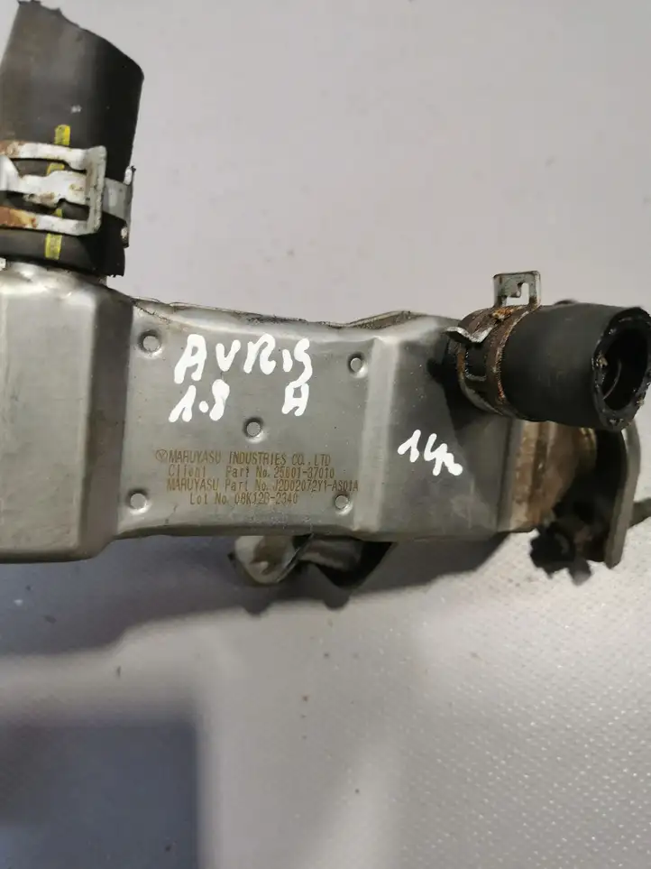 Toyota Auris E180 (2012 - 2018) 2560137010 Охладитель клапана EGR — фото 3