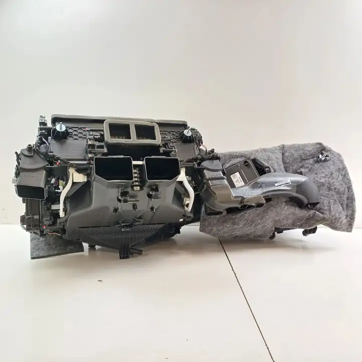Porsche Taycan 9J1 (2019 - ) 9J1819908 Комплект системы вентиляции салона — фото 16
