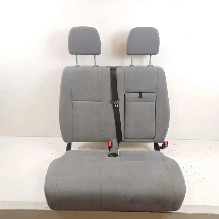 Volkswagen Crafter (2006 - 2016) A9069100003 Переднее двойное сиденье — фото 8