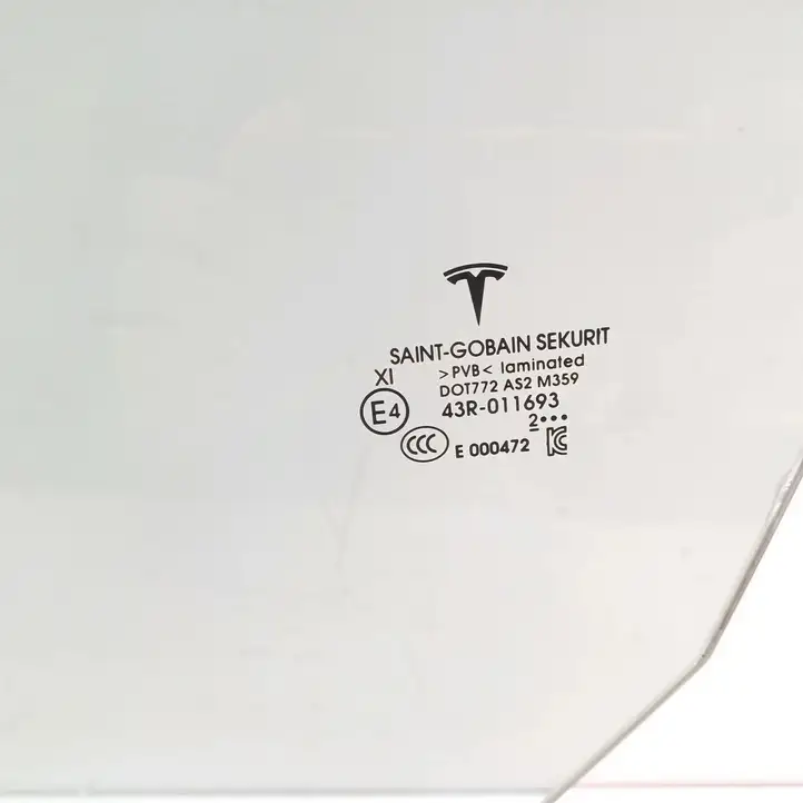 Tesla Model 3 (2017 - 2023) 43R011693 Стекло передней двери — фото 5