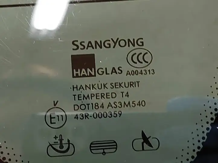 SsangYong Rexton (2001 - 2007) 43R000359 Заднее боковое стекло — фото 4