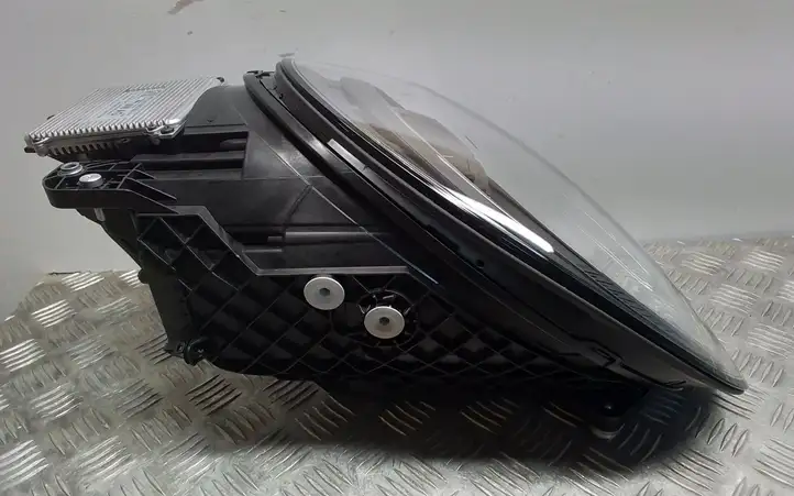 Porsche 911 992 (2019 - ) 9P5941081D Передняя фара — фото 4