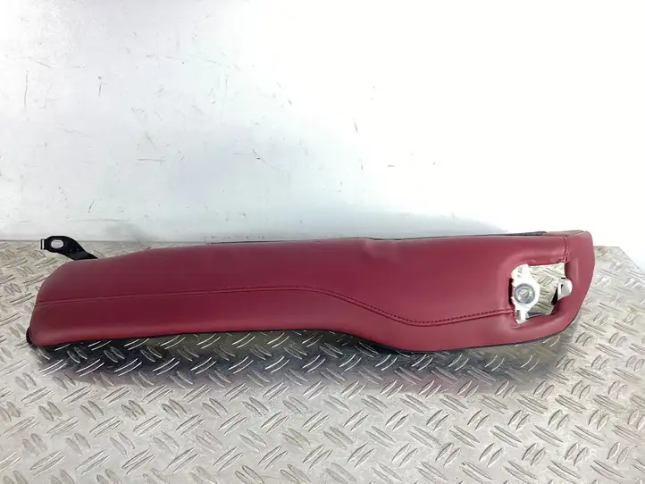 Lexus RC (2013 - 2018) 7273424020 Накладка ремня безопасности — фото 3