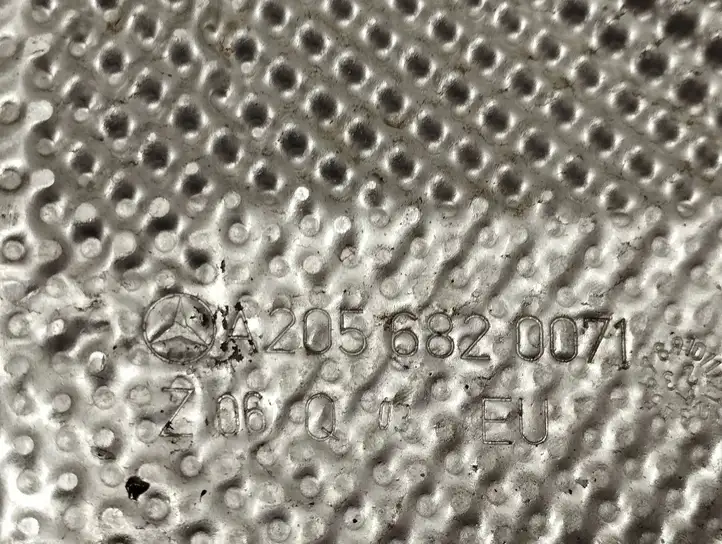 Mercedes-Benz (2014 - 2021) A2056820071 Теплоизоляция (теплозащита) — фото 9