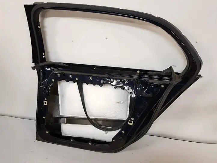 Bentley Flying Spur (2013 - 2019) Задняя дверь — фото 7
