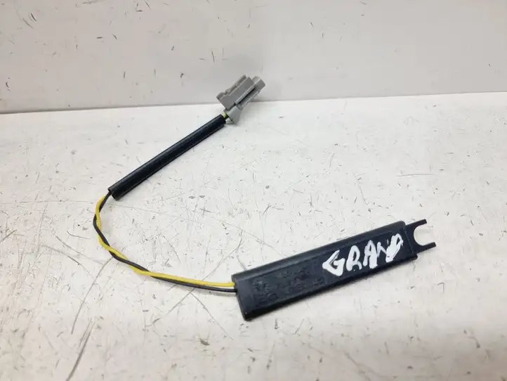 Nissan Qashqai (2013 - 2017) 285E7JK60A Антенна системы Keyless — фото 1