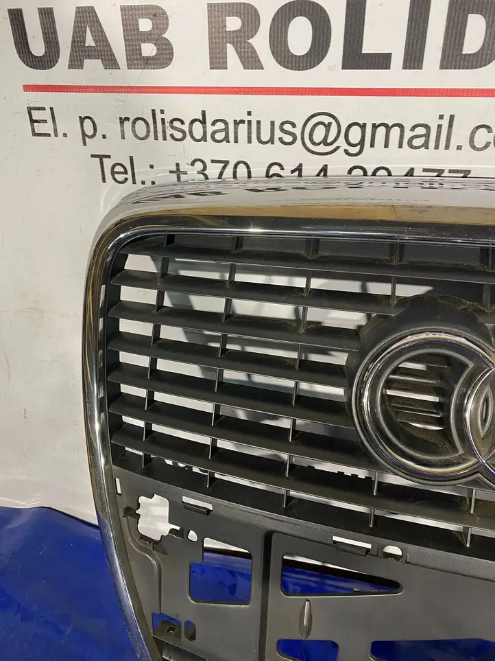 Audi A6 S6 C6 4F (2004 - 2008) 4F0853651 Верхняя решетка радиатора — фото 11