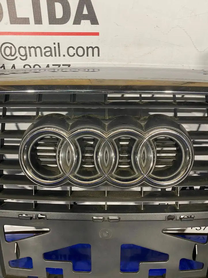 Audi A6 S6 C6 4F (2004 - 2008) 4F0853651 Верхняя решетка радиатора — фото 12