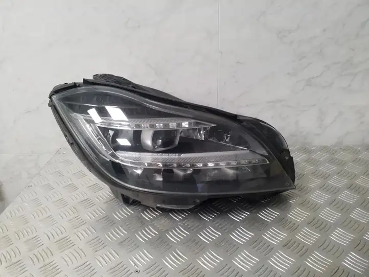 Mercedes-Benz CLS C218,X218 (2011 - 2017) A2188208861 Передняя фара — фото 1