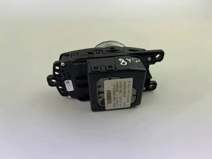 BMW 1 F20 F21 (2011 - 2019) 6839079 Контроллер мультимедийной системы — фото 9