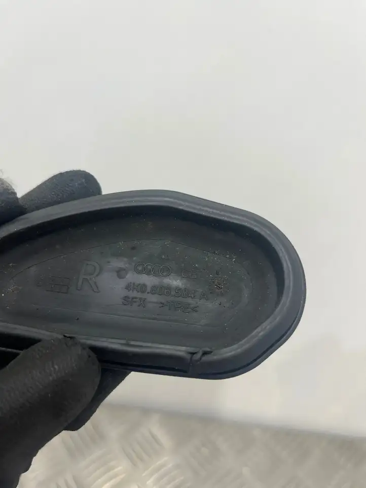 Audi A6 S6 C8 4K (2018 - ) 4K0806584A Прочие детали моторного отсека — фото 3