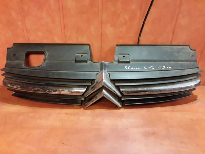 9636751980 Citroen C5 Grotelės viršutinės