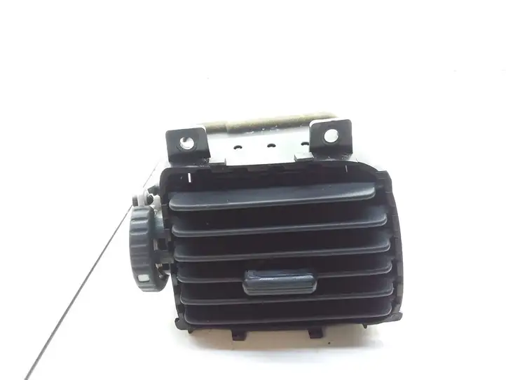 Nissan Almera N16 (2000 - 2010) 68751BM400 Боковой воздушный дефлектор — фото 1