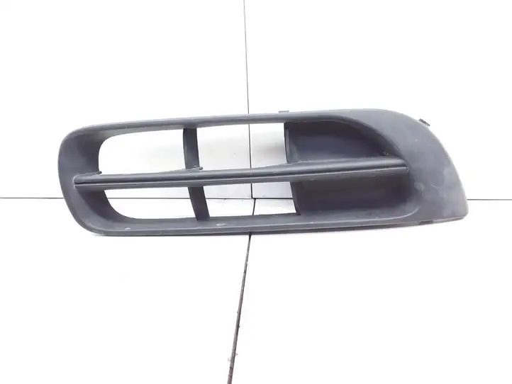Skoda Praktik 5J8 (2007 - 2014) 9900201 Нижняя решетка переднего бампера — фото 1