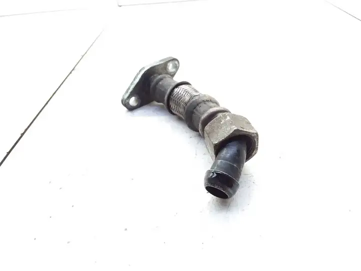 Volkswagen PASSAT B6 (2005 - 2010) 038145736C Трубки масляной системы — фото 3