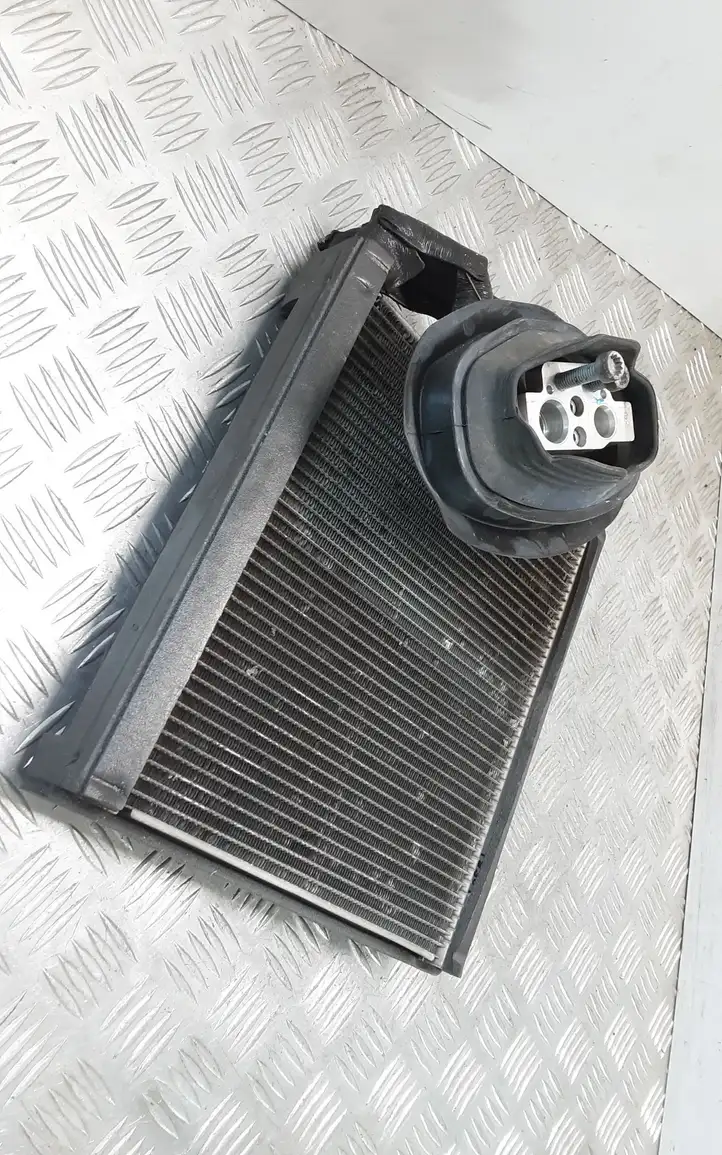 Audi A6 C7 (2011 - 2014) 4G0820181A Испаритель кондиционера — фото 1