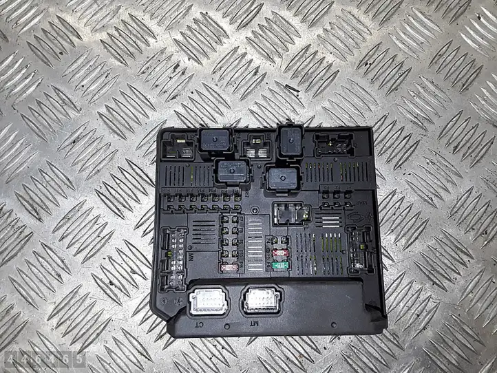 Renault Koleos I (2008 - 2016) 284B7JY00A Блок предохранителей — фото 1
