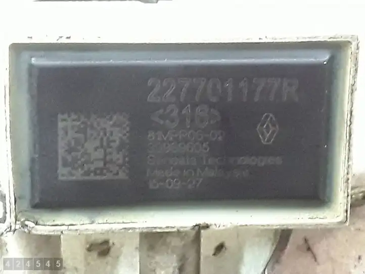 Renault Captur (2013 - 2020) 227701177r Датчик давления выхлопных газов — фото 5
