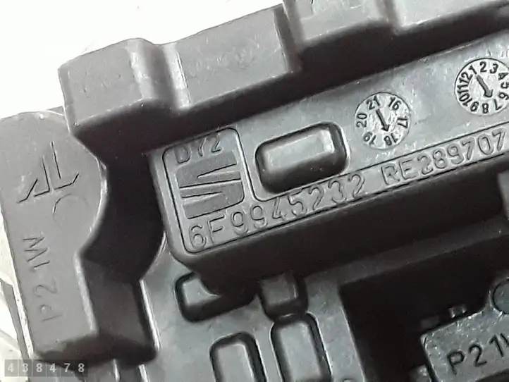 Seat Arona (2017 - ) 6F9945232 Держатель лампы заднего фонаря — фото 7