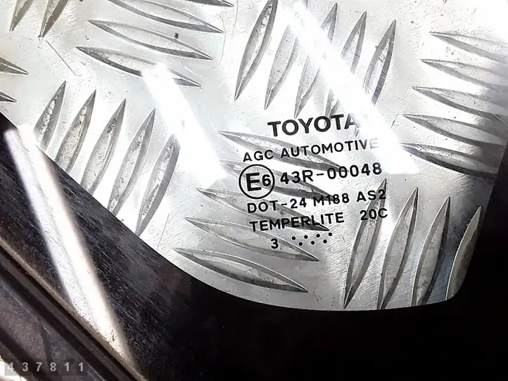Toyota Auris E180 (2012 - 2018) e643r00048 Заднее боковое стекло — фото 3