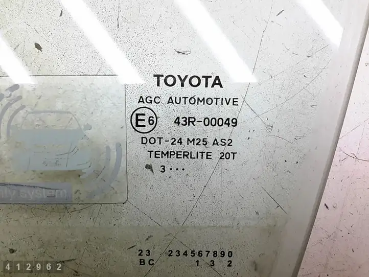 Toyota Auris E180 (2012 - 2018) e643r00049 Стекло передней двери — фото 9