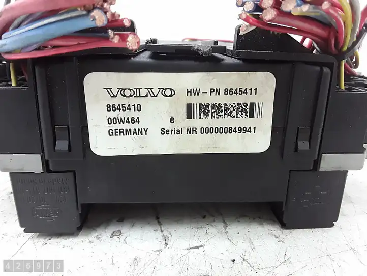 Volvo V70 (2000 - 2004) 8645410 Блок предохранителей — фото 11