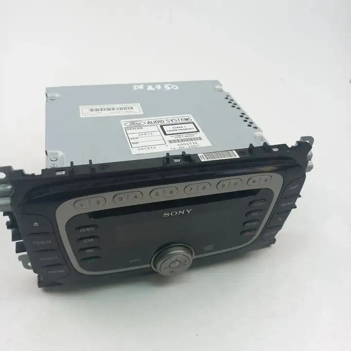 Ford Focus (2005 - 2008) VP6M2F18C821AE Магнитола / мультимедийная система — фото 1