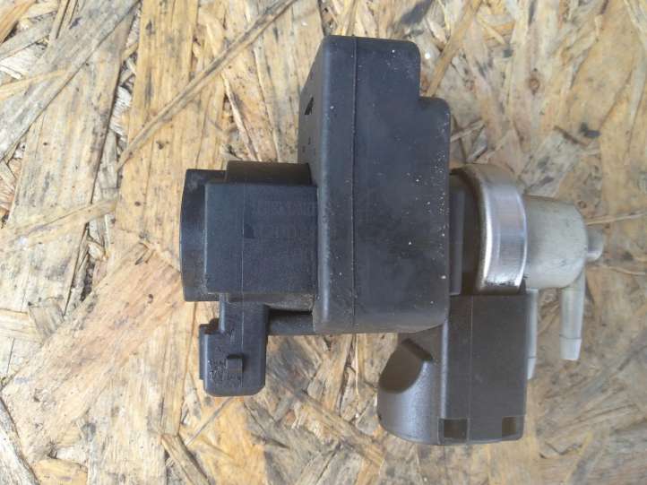 82002772190 Nissan Primera Solenoidinis vožtuvas