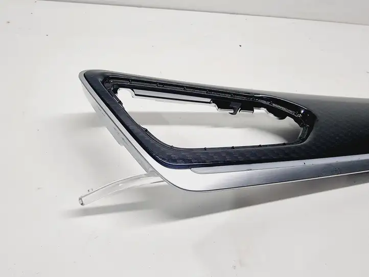 Renault Arkana (2019 - ) 809023971R Декоративная накладка передней двери — фото 2