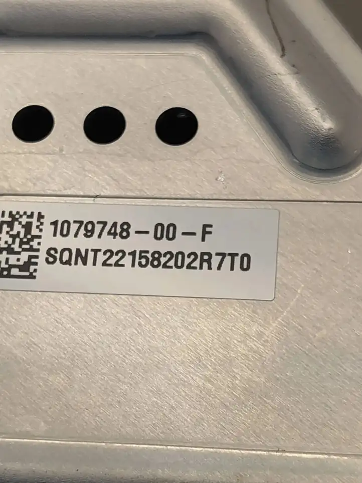 Tesla Model 3 (2017 - 2023) 107974800F Усилитель звука — фото 4