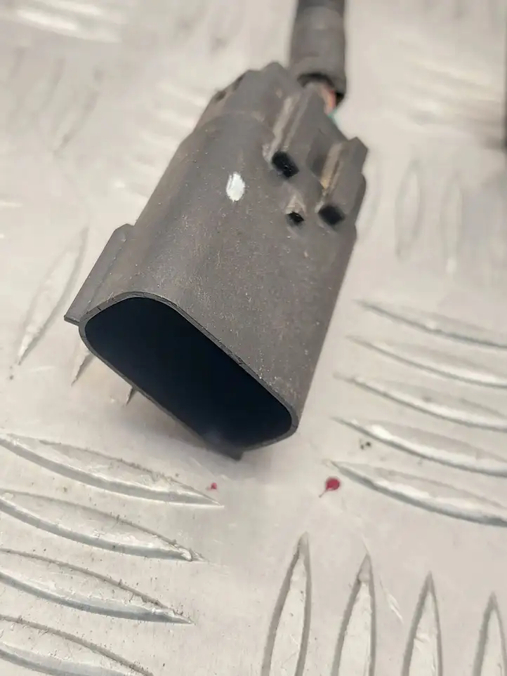 Tesla Model 3 (2017 - 2023) 256796103C Прочая электропроводка — фото 6