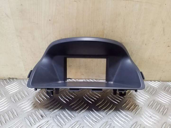 96661664 Opel Antara Kita panelės detalė