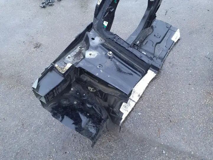 Hummer H3 (2005 - 2010) Передний порог кузова — фото 2