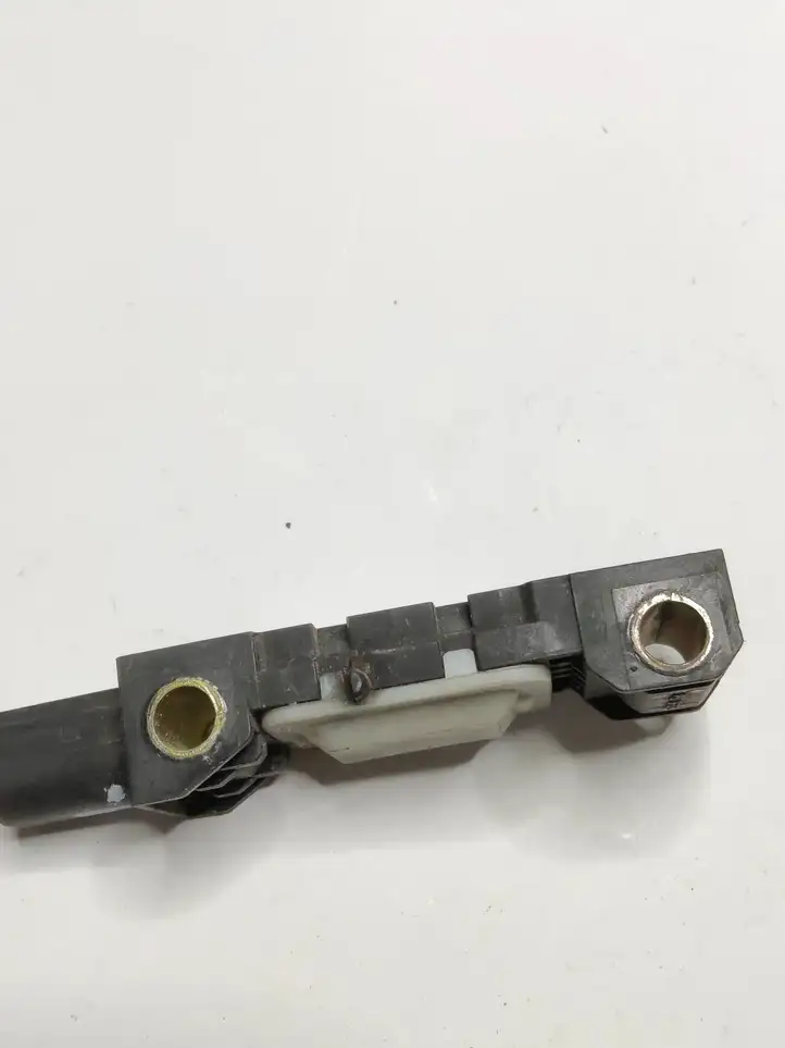 Jeep Cherokee (2007 - 2013) 04671779AC Датчик удара SRS — фото 4
