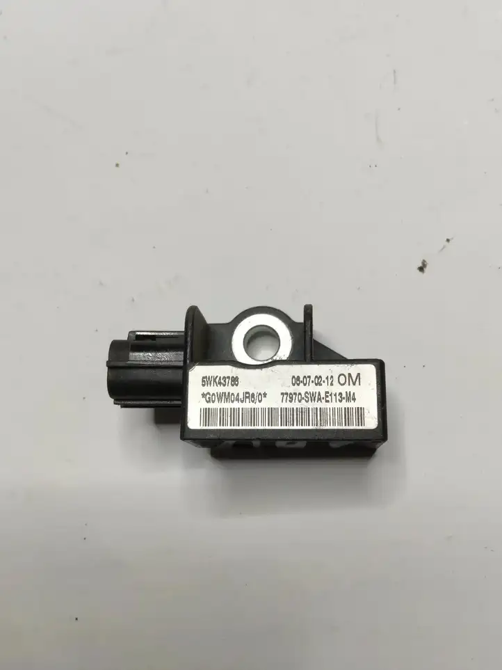 Honda CR-V (2006 - 2009) 77970SWAE113M4 Датчик удара SRS — фото 1