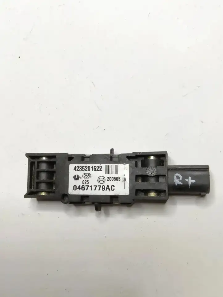 Jeep Cherokee (2007 - 2013) 04671779AC Датчик удара SRS — фото 1