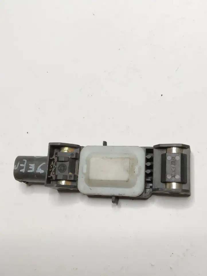 Jeep Cherokee (2007 - 2013) 04671779AC Датчик удара SRS — фото 2
